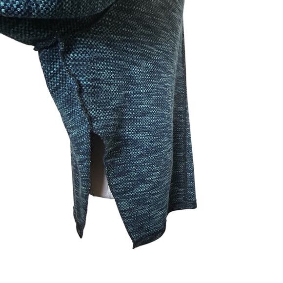 Free People We the Free Sweater Womens Size M Blue Oversized Turtleneck Boxy - Picture 7 of 12